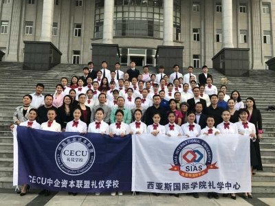 ���������A�Y�Ļ��߷�Փ�������ݴ�W(xu��)����˹���H�W(xu��)Ժ�Y�W(xu��)���Ľ��ƃxʽ