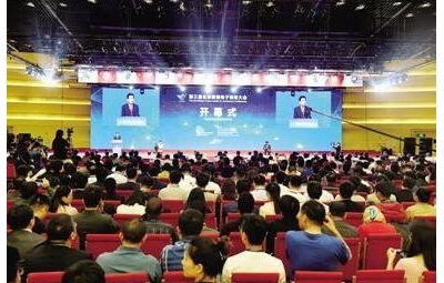 ������ȫ��羳��̴��(hu�� )�����_(k��i)Ļ