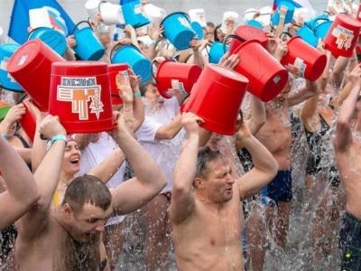 ���_˹��407����ˢ�o䛅��ӱ�Ͱ����