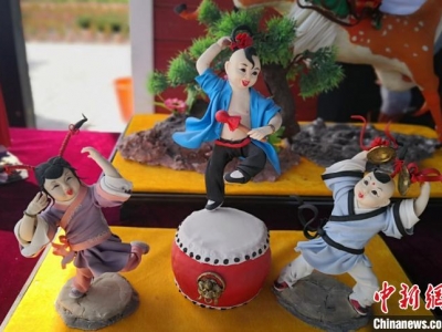 ���C��90��Ů���F��(ch��ng)���������������� ���Ͷ�׃