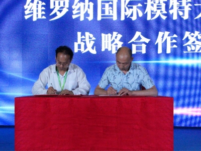 ����ʡ���O�Ļ��f(xi��)��(hu�� )�c�S�_�{���Hģ�ش�ِ����ِ�^���Ժ������s�xʽ